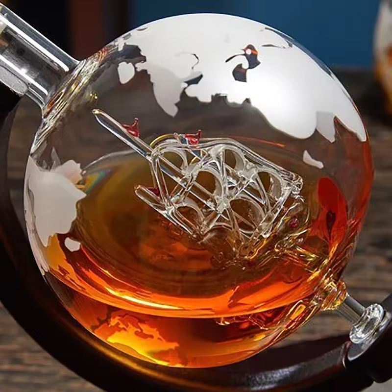Creative Globe Decanter Set Ex - огляд і ціна Decanter Globe Set